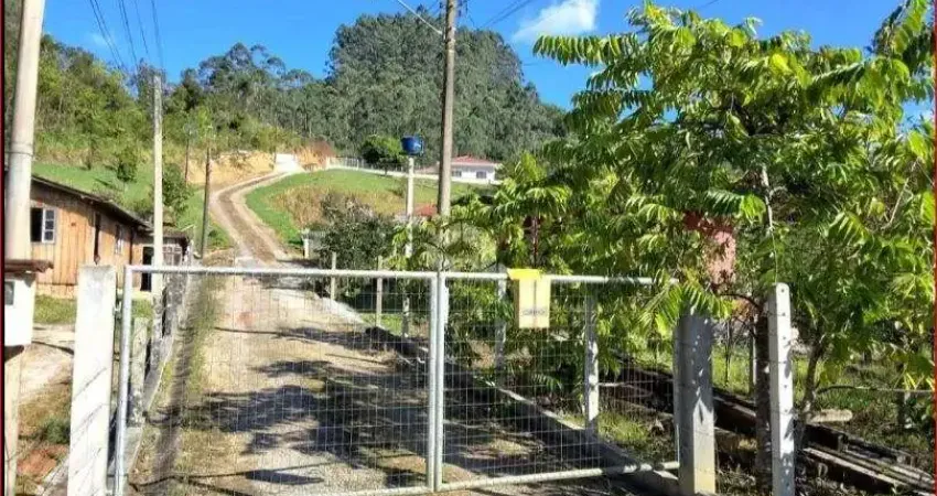 20.000m2/02 casas alvenaria/otima localização/aceita permuta urbano são jose ou biguaçu