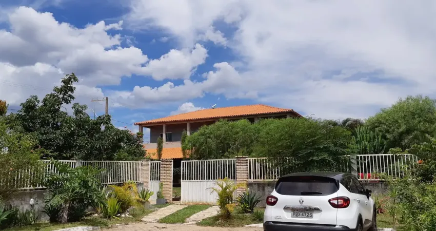 Vendo excelente sobrado em um dos melhores condomínios da ponte alta!!