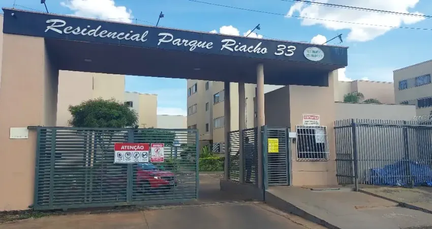 Lindo apartamento reformado e planejado no riacho fundo ii no condomínio parque 33