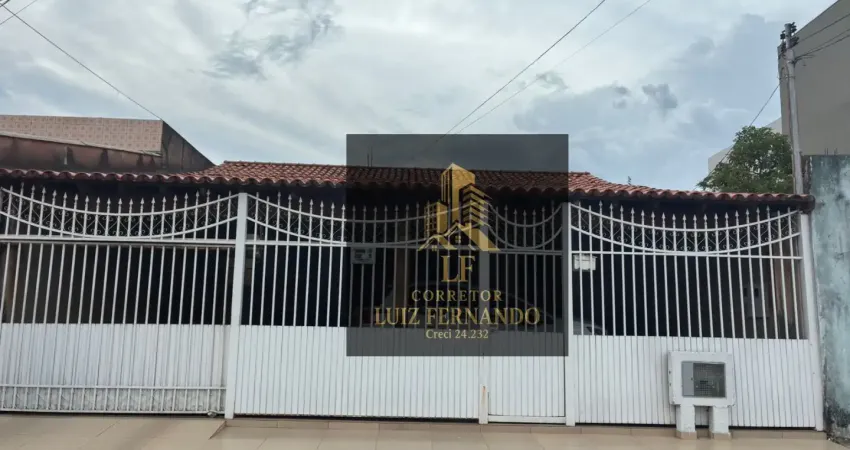 Oportunidade na quadra 08 leste – casa principal + casa nos fundos!