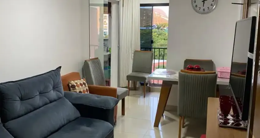 Ótimo apartamento reformado localizado no coração do gama no setor central ao lado do shopping !!