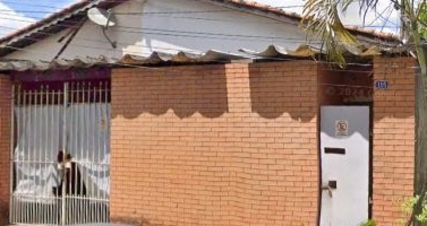 Excelente Casa Térrea 02 Dormitórios/01 Vaga - Valor $ 500.000,00