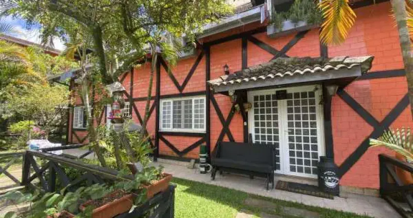 Casa em condomínio fechado com 3 quartos à venda no Alto, Teresópolis 