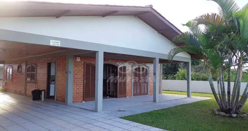 Casa com 4 dormitórios à venda, 280 m² por R$ 620.000,00 - Coroados - Guaratuba/PR