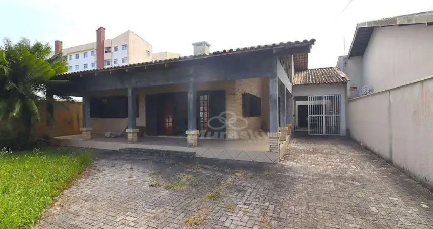 Casa com 5 dormitórios à venda, 200 m² por R$ 1.400.000,00 - Brejatuba - Guaratuba/PR