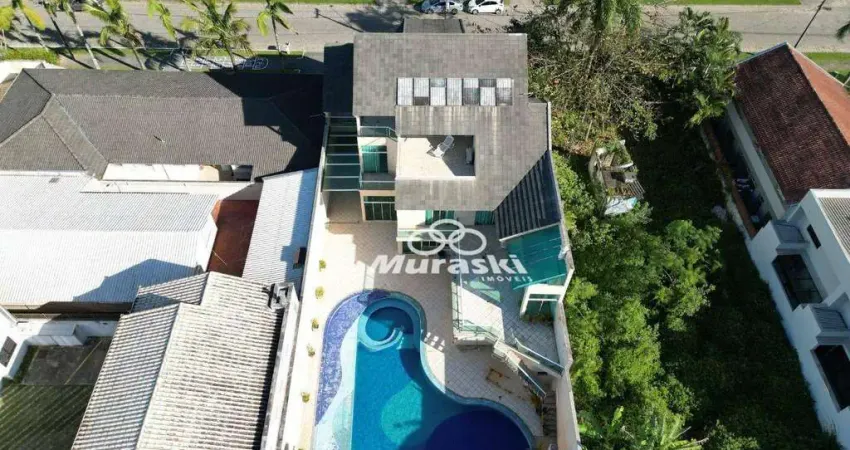 Casa com 7 dormitórios à venda, 750 m² por R$ 4.900.000,00 - Brejatuba - Guaratuba/PR
