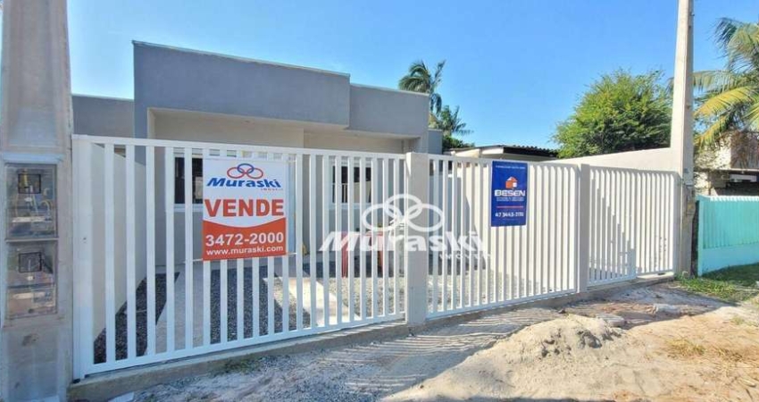 Casa com 2 dormitórios à venda, 50 m² por R$ 330.000,00 - Piçarras - Guaratuba/PR
