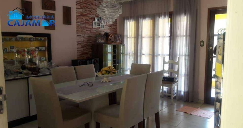 Casa com 3 dormitórios à venda, 244 m² por R$ 600.000,00 - Centro - Cajamar/SP