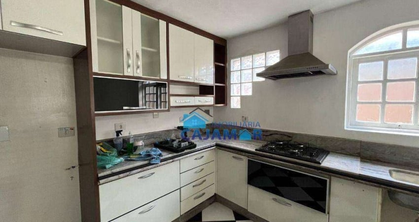 Casa com 3 dormitórios para alugar, 100 m² por R$ 3.500,00/mês - Altos de Jordanésia (Jordanésia) - Cajamar/SP
