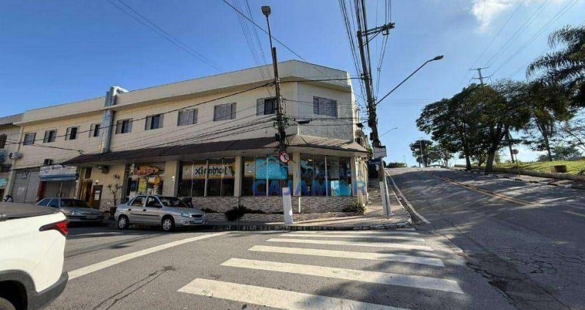 Apartamento com 2 dormitórios para alugar, 40 m² por R$ 1.300/mês - Jordanésia - Cajamar/SP
