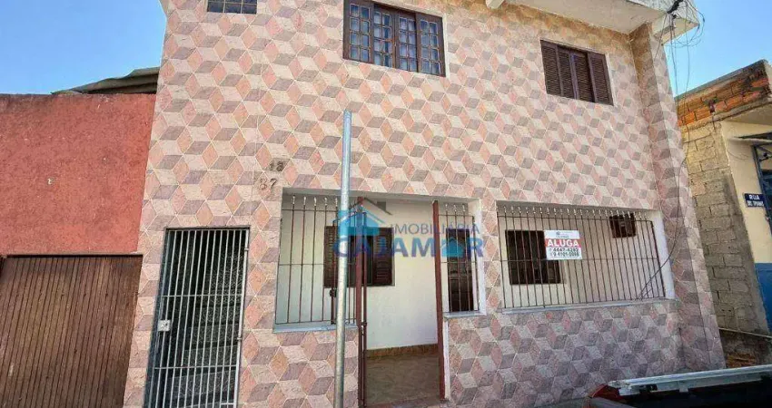 Casa com 2 dormitórios para alugar, 80 m² por R$ 1.700,00/mês - São Roberto (Jordanésia) - Cajamar/SP