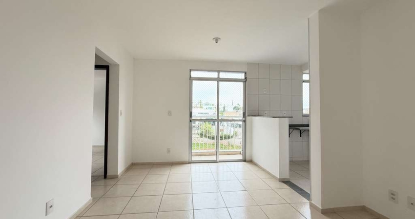 Localização estratégica, comodidade e lazer por um valor que cabe no seu bolso! Apartamento 02 quartos no bairro Estrela Sul.