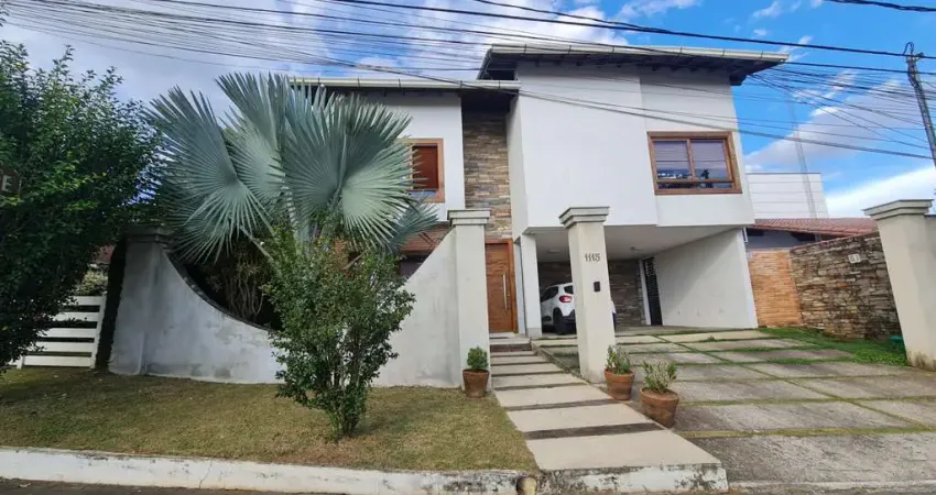 Casa em condomínio fechado com 4 quartos à venda na Rua Ivon José Curi, Portal da Torre, Juiz de Fora