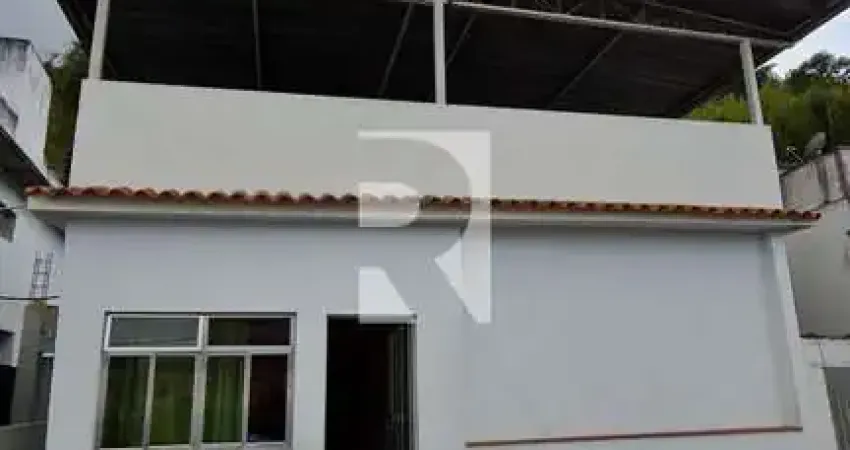 Comprar Casa 03 quartos - Santa Luzia - Juiz De Fora - Rezende Imóveis
