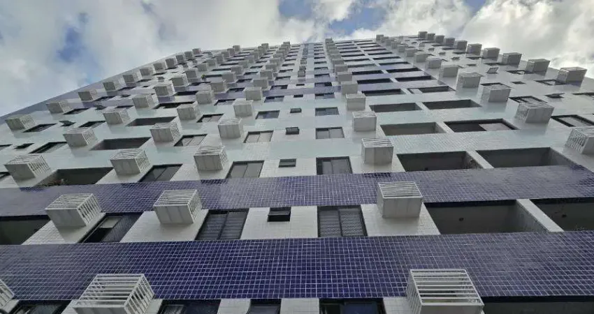 Apartamento à Venda em Aflitos