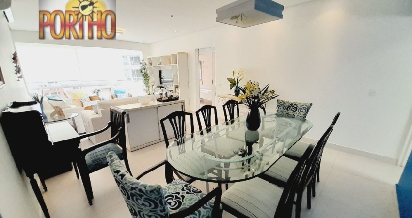 Amplo Apartamento Reformado com Sacada – 4 Dormitórios em Pitangueiras