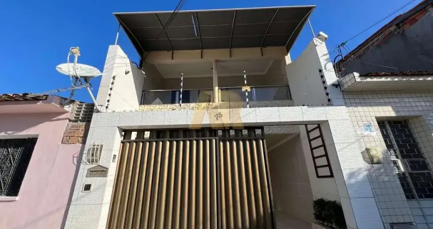 Casa com 3 quartos à venda na Rua Antônio Aguiar, Ponta da Terra, Maceió