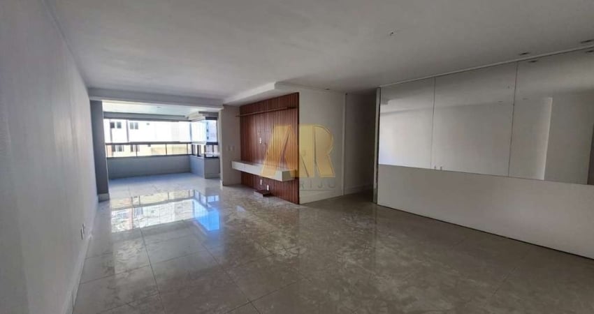 Apartamento com 3 quartos para alugar no Jatiúca, Maceió 