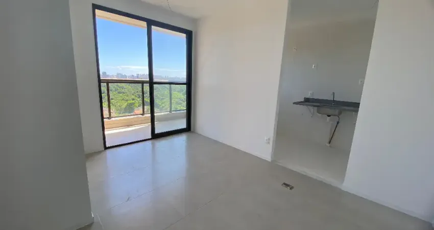 Vendo Terraço Cabula, 2/4, suíte, varanda. Vista linda