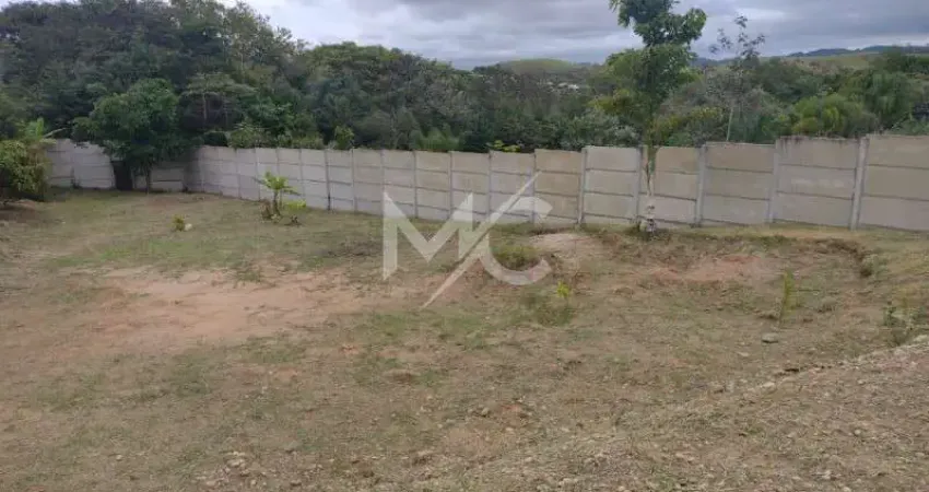 Terreno à venda no Loteamento Residencial Parque Lago Dourado, Jacareí 