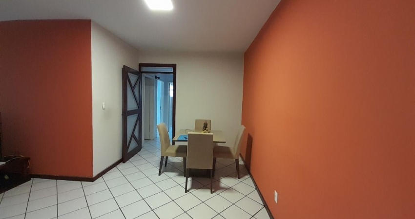 Apartamento 2 dormitórios em Coqueiros