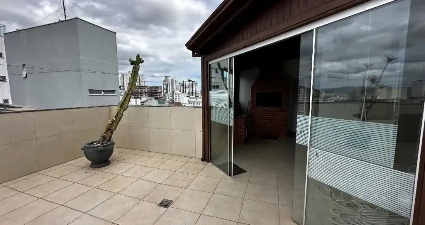 Cobertura plana a venda no bairro balneário do estreito florianópolis