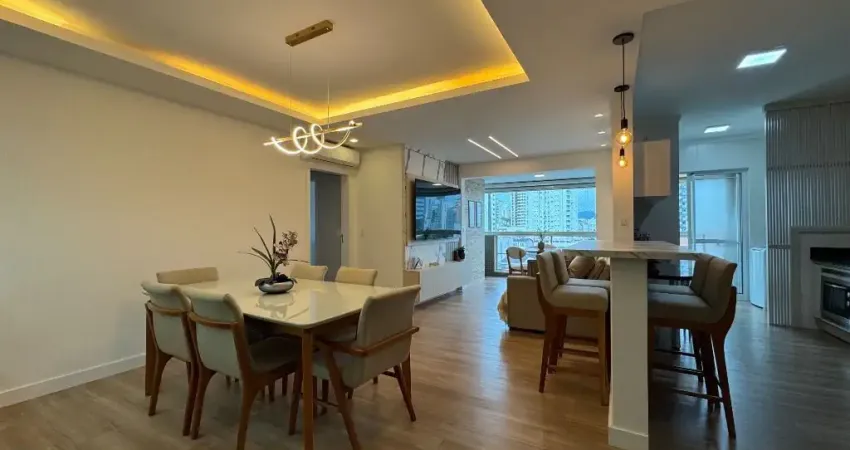 Apartamento 3 dormitórios no bairro estreito em florianópolis