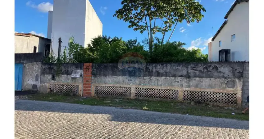 Terreno à venda no Centro, Dias D'Ávila 