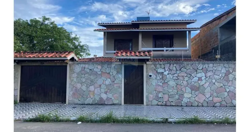 Casa com 4 quartos para alugar no Centro, Dias D'Ávila 
