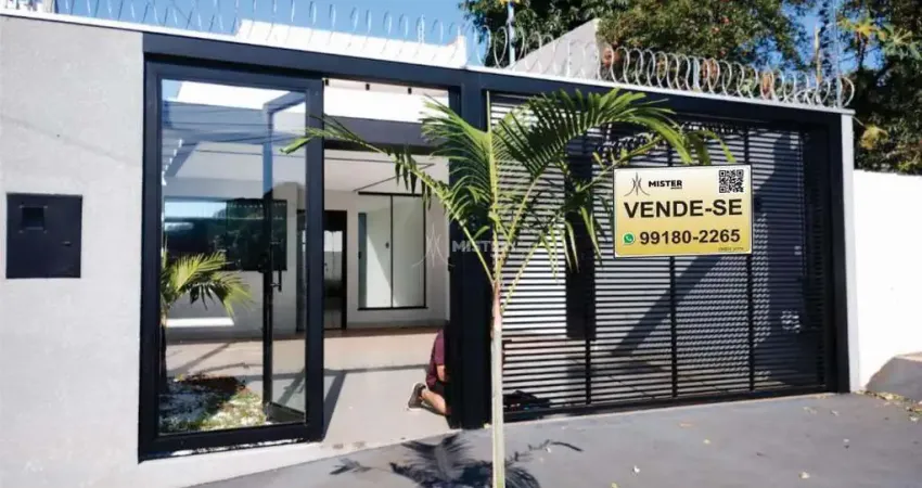 Imóvel em Maringá: Casa com 114m², 3 quartos, Churrasqueira e Jardim de Inverno Amplo Espaço no Fundo