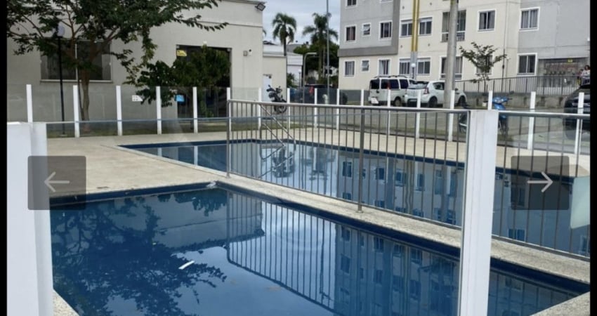 apartamento à venda com 2 dormitorios e 1 vaga de estacionamento no Bairro Panazzolo em Caxias do Sul RS