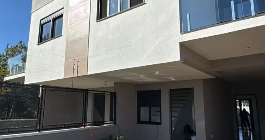 Casa em condomínio fechado com 3 quartos à venda no São Virgílio, Caxias do Sul 