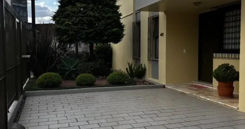 Casa com 3 quartos à venda na Rua João Adami, 4, Pio X, Caxias do Sul