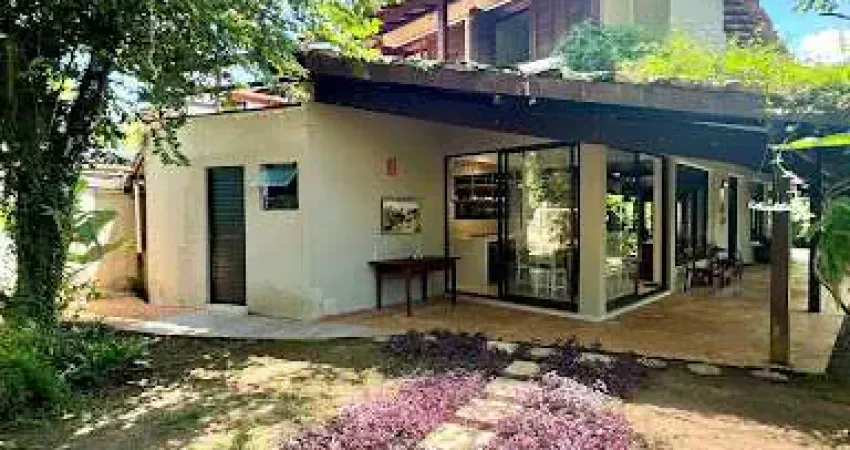 Casa com 4 dormitórios para alugar, 330 m² - Baleia - São Sebastião/SP
