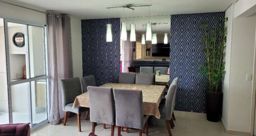 Apartamento de 130 m&#178;, em condomínio clube com varanda gourmet, tr&#234;s suítes muito bem localizado &#224; venda no Baeta Neves
