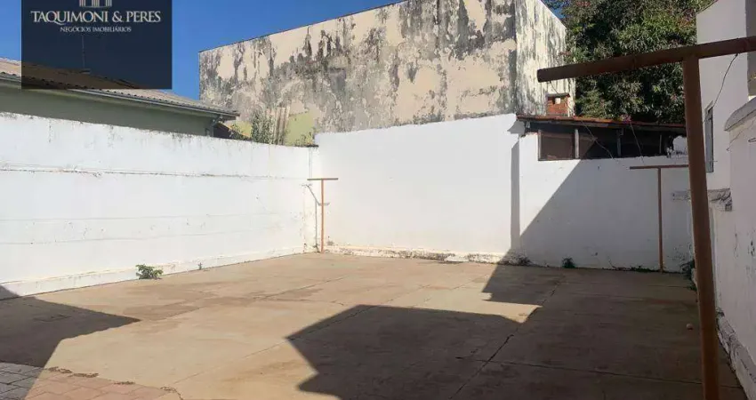 Casa vendaaluguel no centro com 4 quartos e terreno de 423 metros!