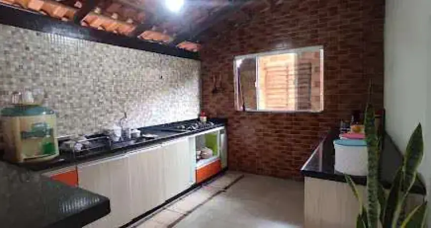 Casa com 3 quartos à venda na Rua 2, Parque dos Pirineus, Anápolis