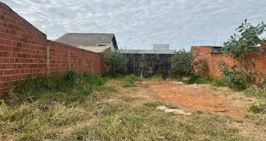 Terreno à venda na Rua Bergamo, Jardim Itália, Anápolis