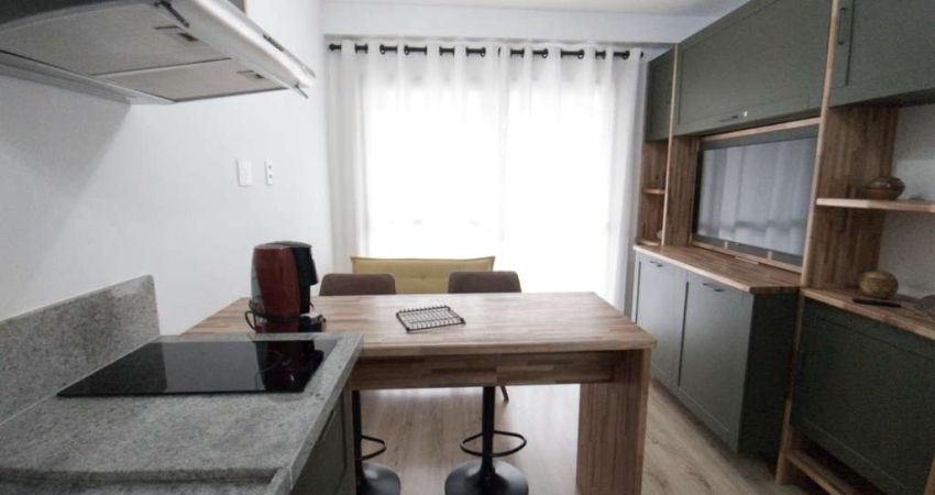 Versátil studio para venda e locação em Indianópolis com 1 quarto, sendo 1 suíte, 32m²