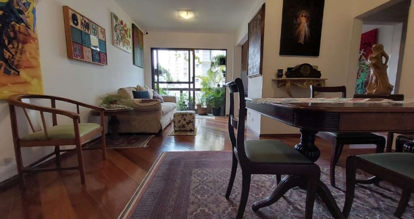 Elegante apartamento tipo para locação com 2 quartos, sendo 1 suíte, 100m²