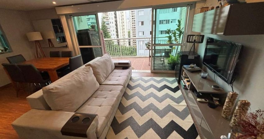 Confortável apartamento tipo para venda em Vila Nova Conceição com 2 quartos, 74m²