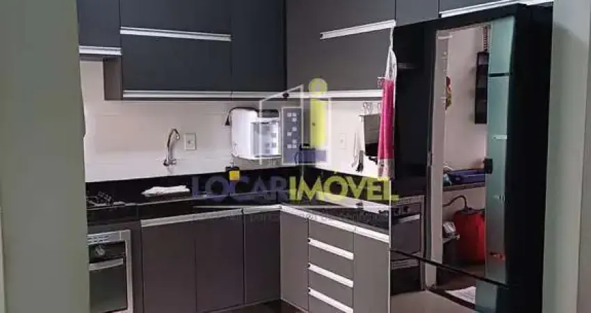 Casa duplex no fundo do Shopping com 3 quartos sendo 1 suíte à venda, Felícia, Vitória da Conquista
