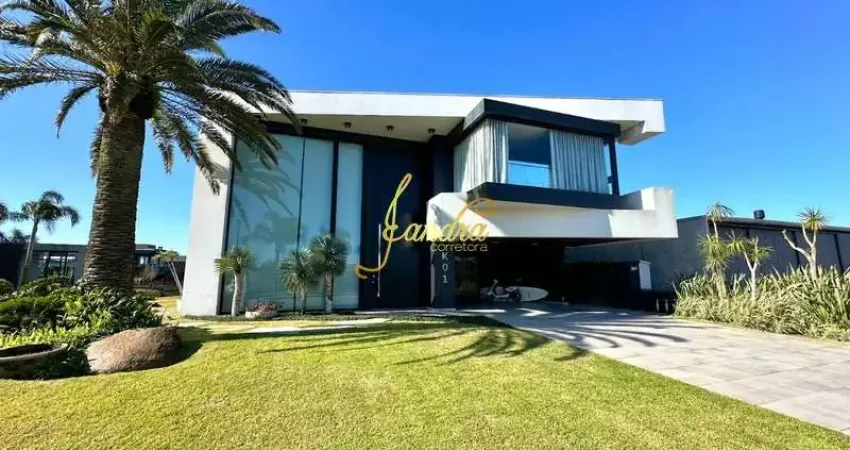 Casa em condomínio fechado com 5 quartos à venda no Centro, Xangri-Lá