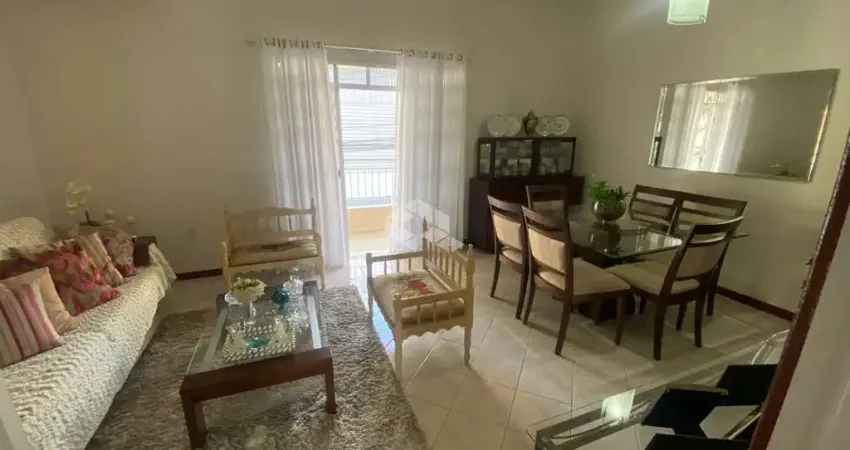 Casa com 03 dormitórios com edicula e mais 02 salas comerciais