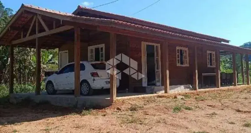 Casa com 3 quartos à venda na Ambrosio Kuhn, 1, Santa Teresa, São Pedro de Alcântara