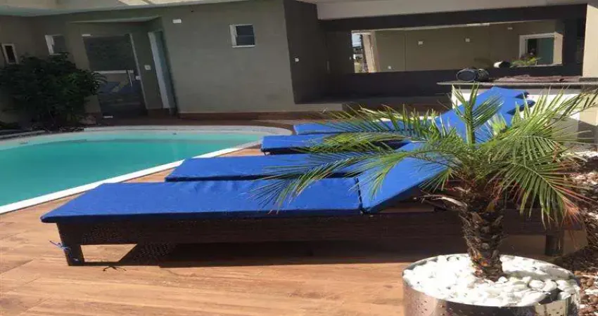 Casa à venda na Avenida São Lucas, 353, Cidade Nova Arujá, Arujá