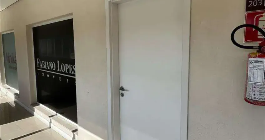 Sala comercial para alugar na Rodovia Alberto Hinoto, 1201, Jardim Limoeiro, Arujá