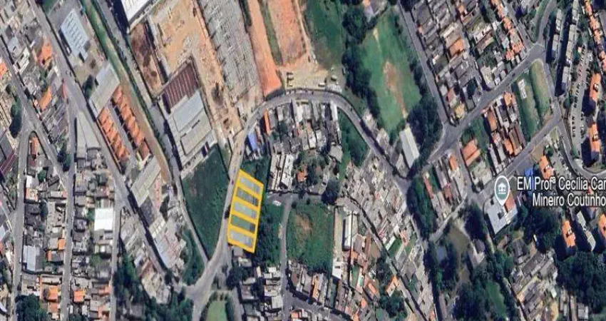 Terreno à venda na Rua Tomi Miura, s/n, Sítio dos Fernandes, Arujá