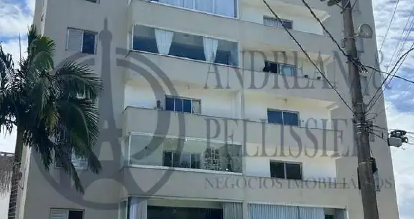 Apartamento com 4 quartos para alugar na Rua Cirilo Silva, 235, Dos Funcionários, Poços de Caldas