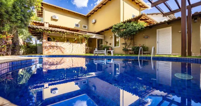 Sobrado com 5 quartos e lazer completo no Residencial Granville